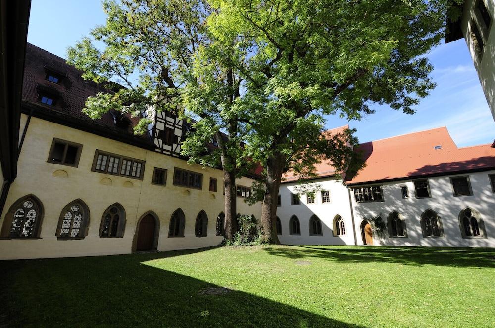 Hotel Merian Rothenburg Ротенбург-на-Таубере Экстерьер фото