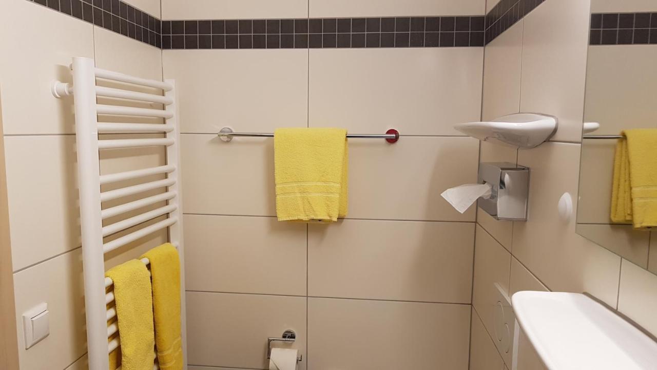 Hotel Merian Rothenburg Ротенбург-на-Таубере Экстерьер фото