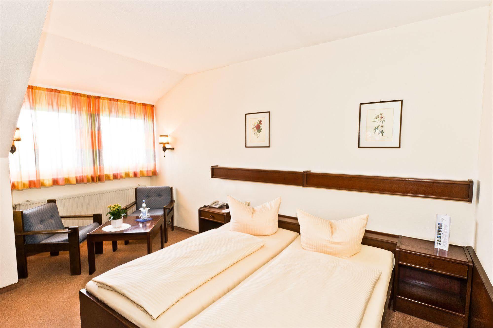 Hotel Merian Rothenburg Ротенбург-на-Таубере Экстерьер фото